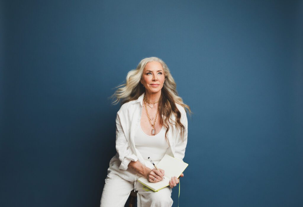 Toronto branding photoshoot with coach Carol Elizabeth at That Toronto Studio